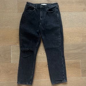 Abercrombie & Fitch The Mom High Rise Curve Love Denim | 4 short